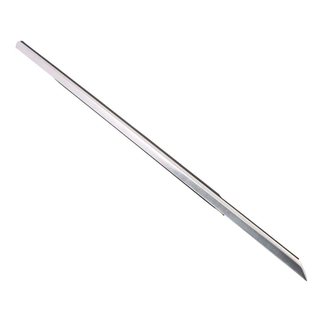 Joint d'étanchéité vitre extérieure porte avant droite pour Mercedes X218 à propos du numéro de pièce A2187200424 Mercedes X218 Joint d'étanchéité vitre extérieure porte avant droite - SKU A2187200424 - Numéro de pièce A2187200424