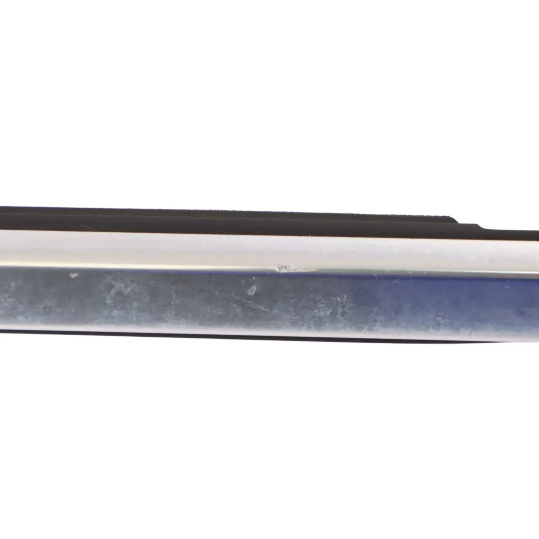 Mercedes X218 Joint d'étanchéité vitre extérieure porte avant droite - SKU A2187200424 - Numéro de pièce A2187200424