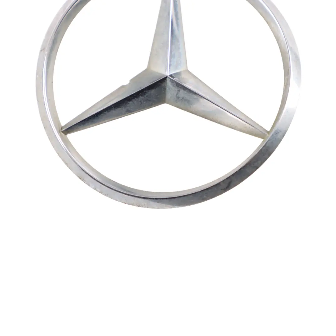 Tylna Klapa Bagażnika Logo Znaczek Gwiazda do Mercedes CLS C219 o numerze A2197580058 Mercedes CLS C219 Tylna Klapa Bagażnika Logo Znaczek Gwiazda - SKU A2197580058 - Numer Części A2197580058
