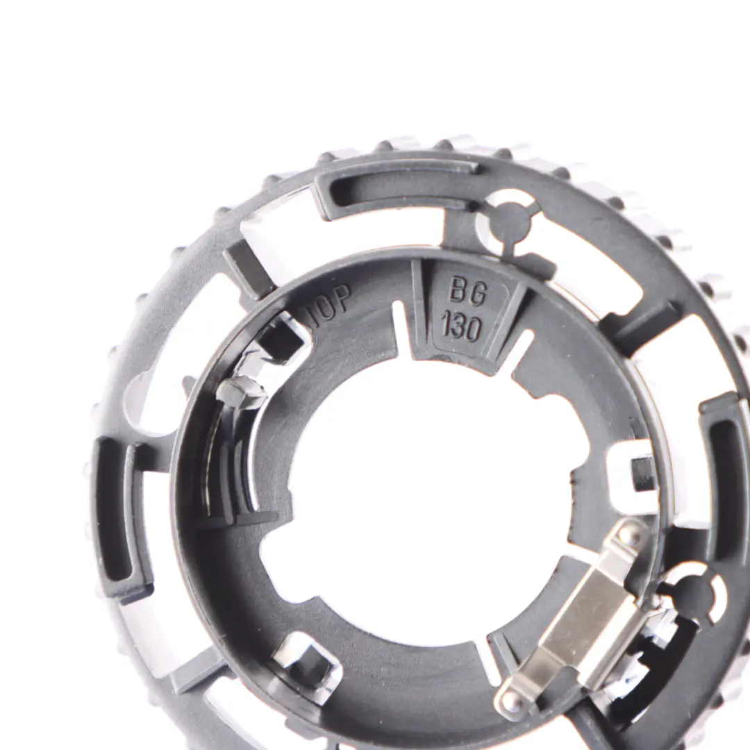 Spannring Scheinwerfer Steuermodul für Mercedes W169 mit Teilenummer A2208260189 Mercedes W169 Spannring Scheinwerfer Steuermodul - SKU A2208260189 - Teilenummer A2208260189