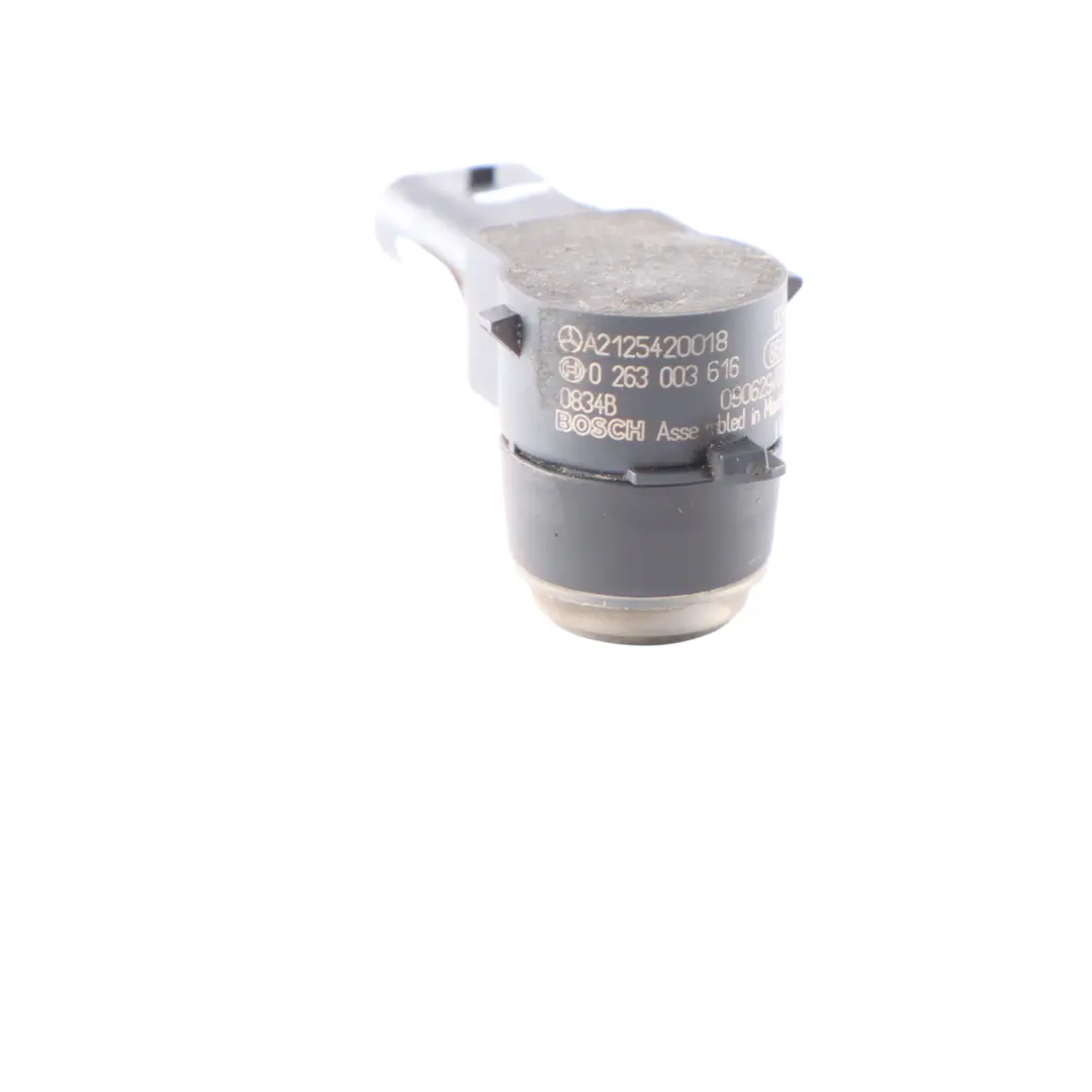 Mercedes W169 W204 W212 Parksensor PDC Sensor Vorne Mountain Grau 787 - SKU A2215420417-STE - Teilenummer A2215420417