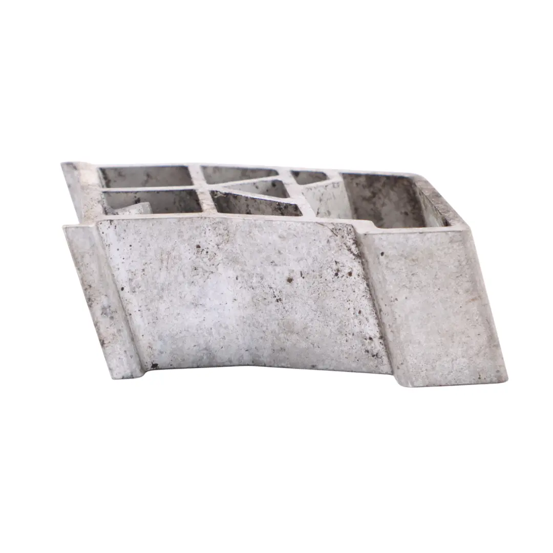 Support de module de radiateur Support fixation droit pour Mercedes A238 à propos du numéro de pièce A2385018700 Mercedes A238 Support de module de radiateur Support fixation droit - SKU A2385018700 - Numéro de pièce A2385018700