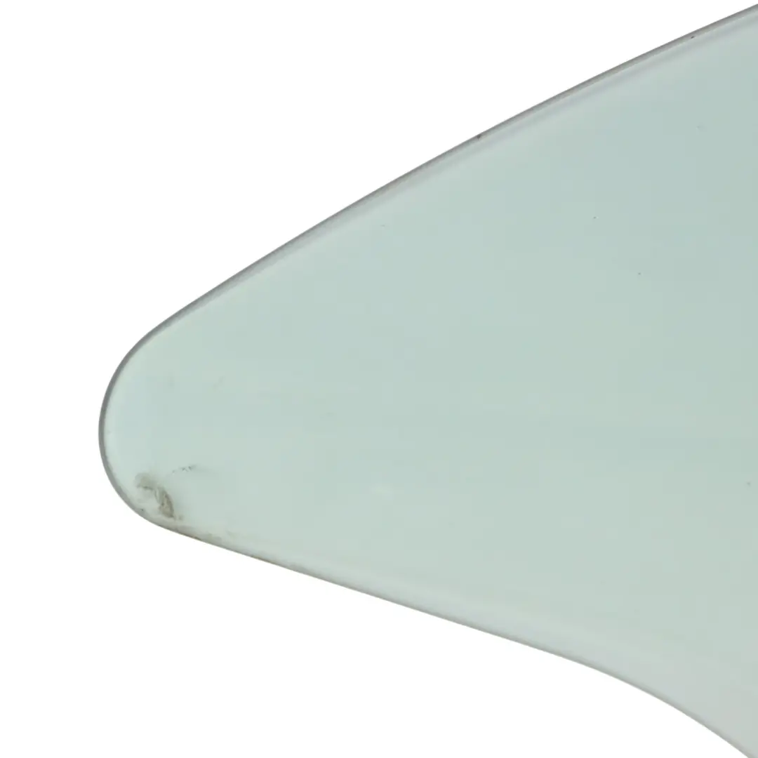 Vitre de Quartier AS2 Arrière Droite pour Mercedes A238 Cabriolet à propos du numéro de pièce A2386704800 Mercedes A238 Cabriolet Vitre de Quartier AS2 Arrière Droite - SKU A2386704800 - Numéro de pièce A2386704800