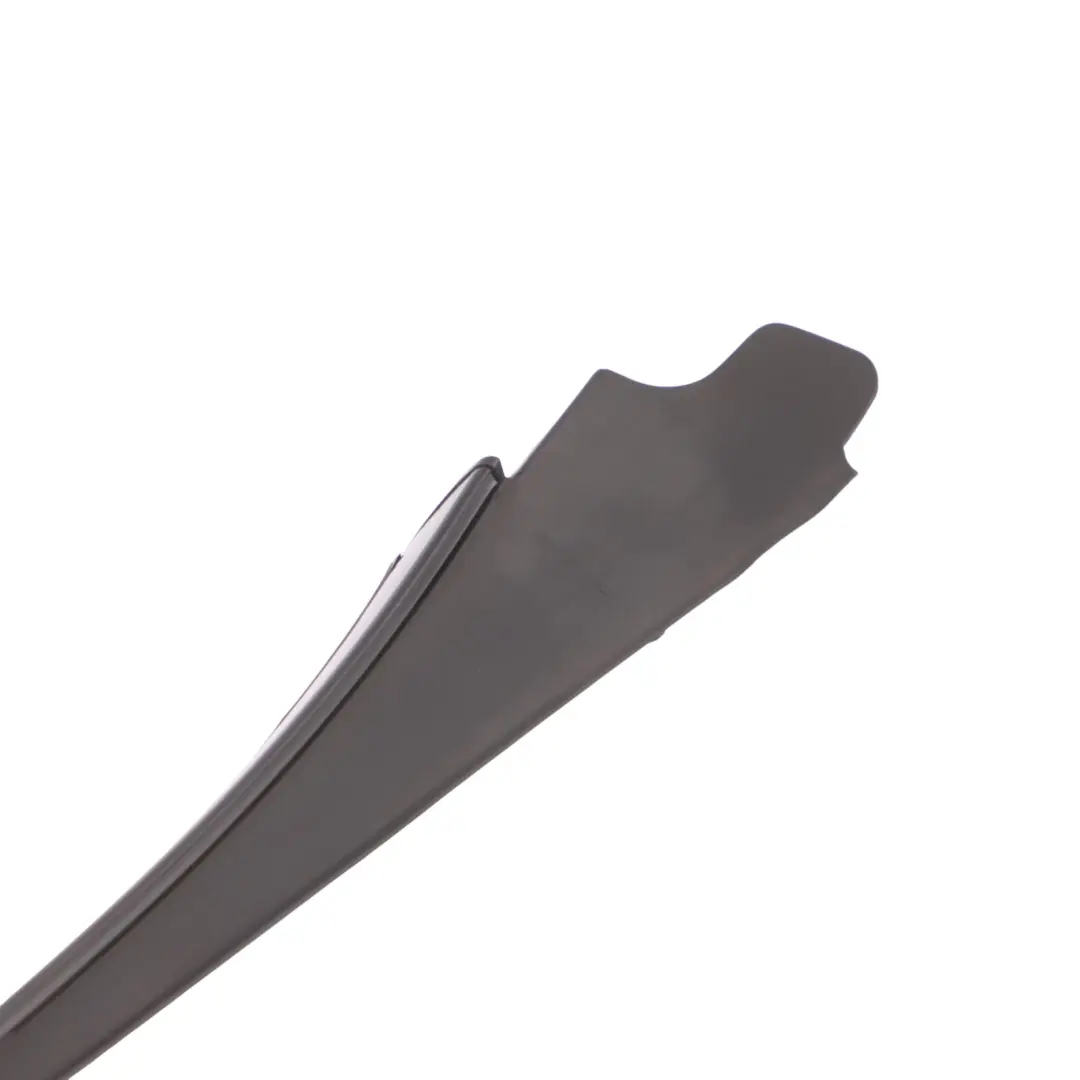 Mercedes A238 Deflettore Acqua Anteriore Striscia Sill Trim Sinistra - SKU A2386905700 - Numero di parte A2386905700