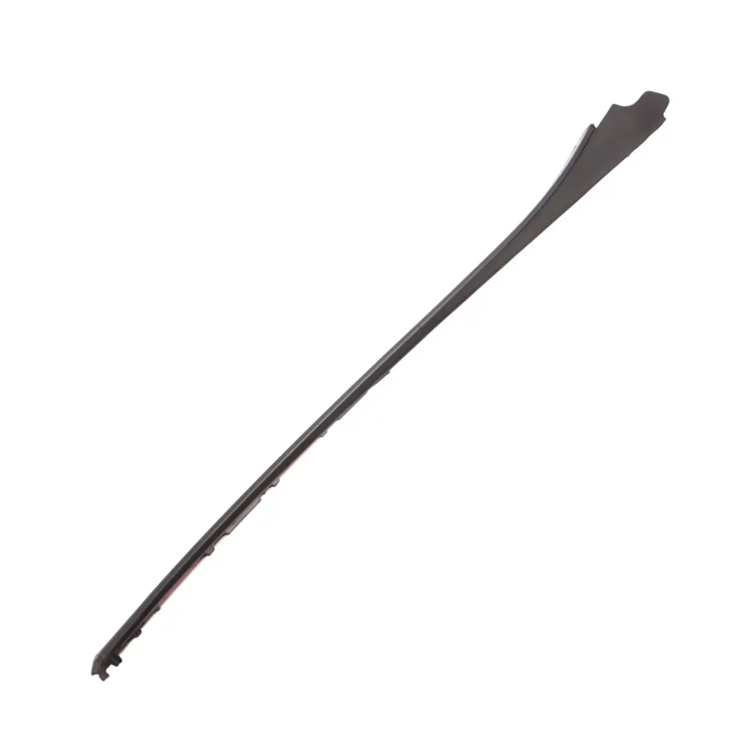 Mercedes A238 Déflecteur d'eau avant Bande de seuil gauche - SKU A2386905700 - Numéro de pièce A2386905700
