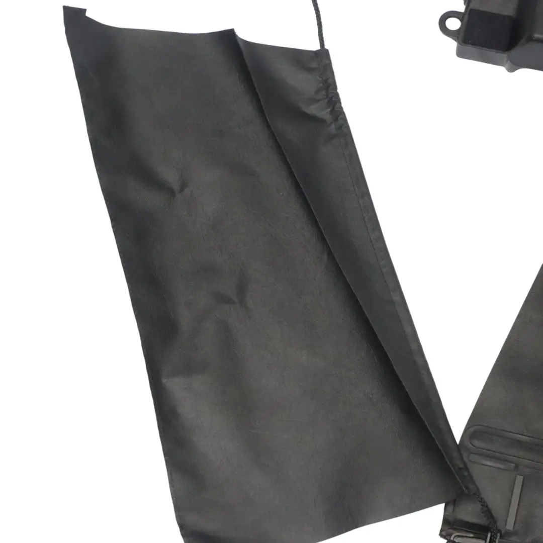 Parcel Partition Tenda a rullo elettrica per Mercedes A238 Cabrio con numero di parte A2386909802 Mercedes A238 Cabrio Parcel Partition Tenda a rullo elettrica - SKU A2386909802 - Numero di parte A2386909802