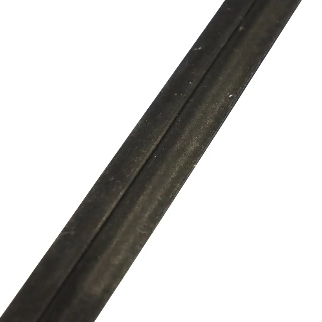 Mercedes A238 Cabrio Striscia tenuta della Modanatura sinistra - SKU A2387202307 - Numero di parte A2387202307