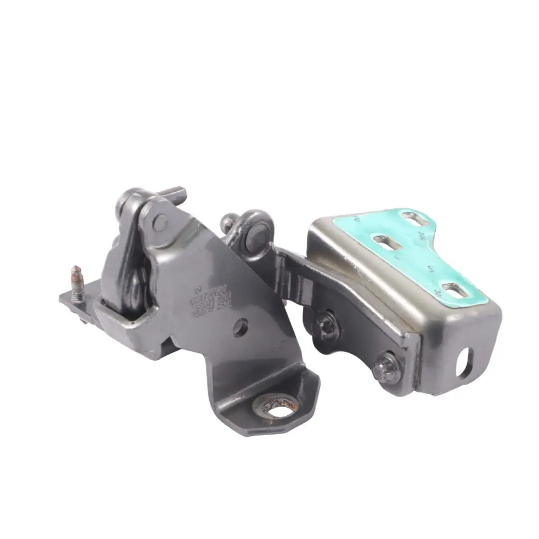 Mercedes A238 Portón Trasero Bisagra Izquierda Selenite Gris 992 A2387507300 - SKU A2387507300-SEL - Número de pieza A2387507500