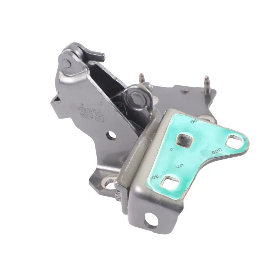 Mercedes A238 Zawias Klapy Bagażnika Lewo Selenite Grey 992 A2387507300 - SKU A2387507300-SEL - Numer Części A2387507500