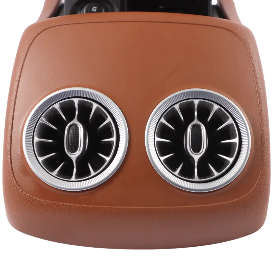 Ablagefach Mittelkonsole Hintere Lüftungsöffnung Verkleidung für Mercedes C238 mit Teilenummer A2388301600 Mercedes C238 Ablagefach Mittelkonsole Hintere Lüftungsöffnung Verkleidung - SKU A2388301600-1 - Teilenummer A2388301600