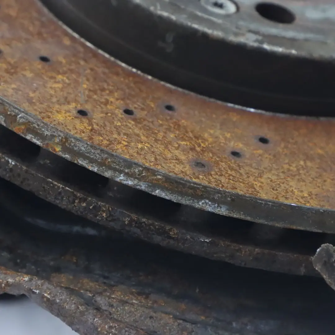 Mercedes W246 B180 CDI Noga Zawieszenia Zwrotnica Tarcza Zacisk Lewy Przód - SKU A2463233600-1 - Numer Części A2463233600