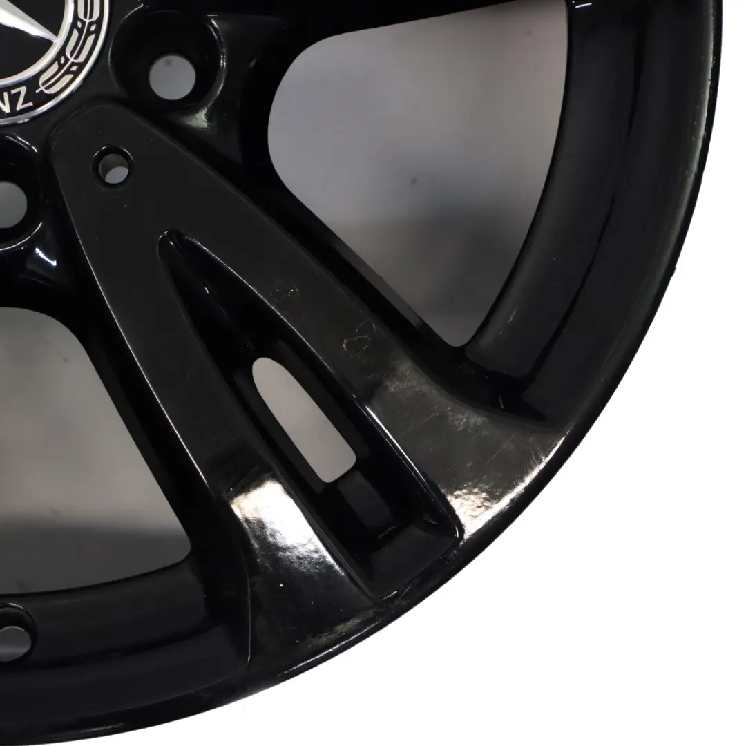 Llanta de aleación 16" ET:49 6,5J 5 Radios dobles para Mercedes W176 W246 con número de pieza A2464010000 Mercedes W176 W246 Llanta de aleación 16" ET:49 6,5J 5 Radios dobles - SKU A2464010000-3 - Número de pieza A2464010000