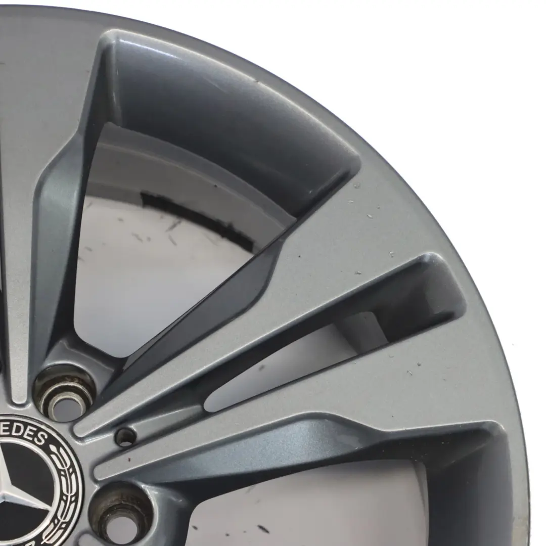 Mercedes C117 Llanta de aleación 18" 7,5J ET:52 5 Doble radio - SKU A2464010400-5 - Número de pieza A2464010400