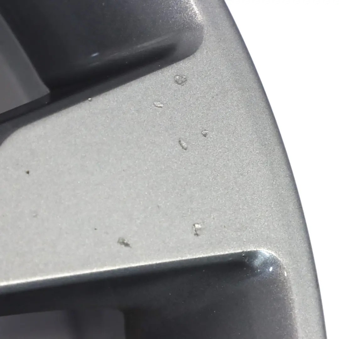 Felga Aluminiowa 18" 7,5J ET:52 do Mercedes C117 o numerze A2464010400 Mercedes C117 Felga Aluminiowa 18" 7,5J ET:52 - SKU A2464010400-5 - Numer Części A2464010400