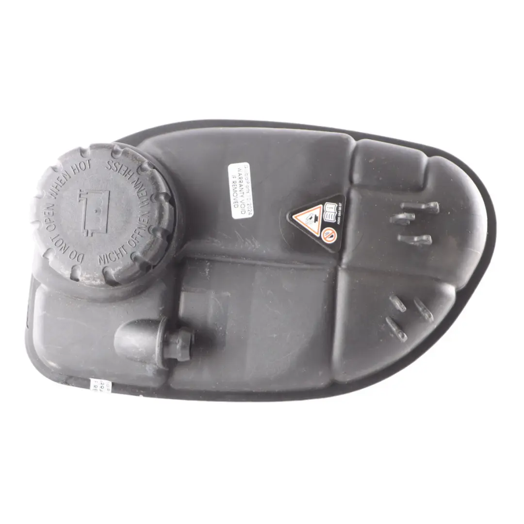 Réservoir d'expansion du liquide refroidissement Mercedes W176 W246 - SKU A2465000049 - Numéro de pièce A2465000049