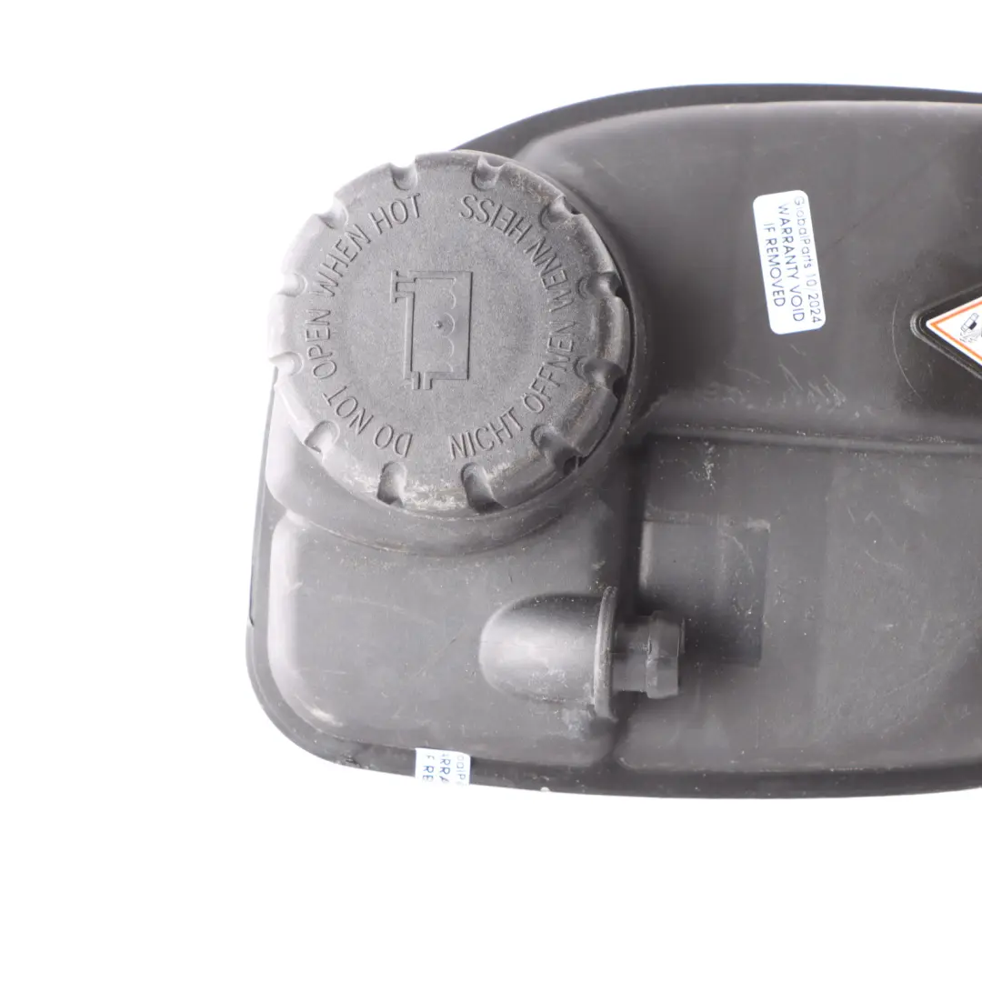 Réservoir d'expansion du liquide refroidissement Mercedes W176 W246 - SKU A2465000049 - Numéro de pièce A2465000049