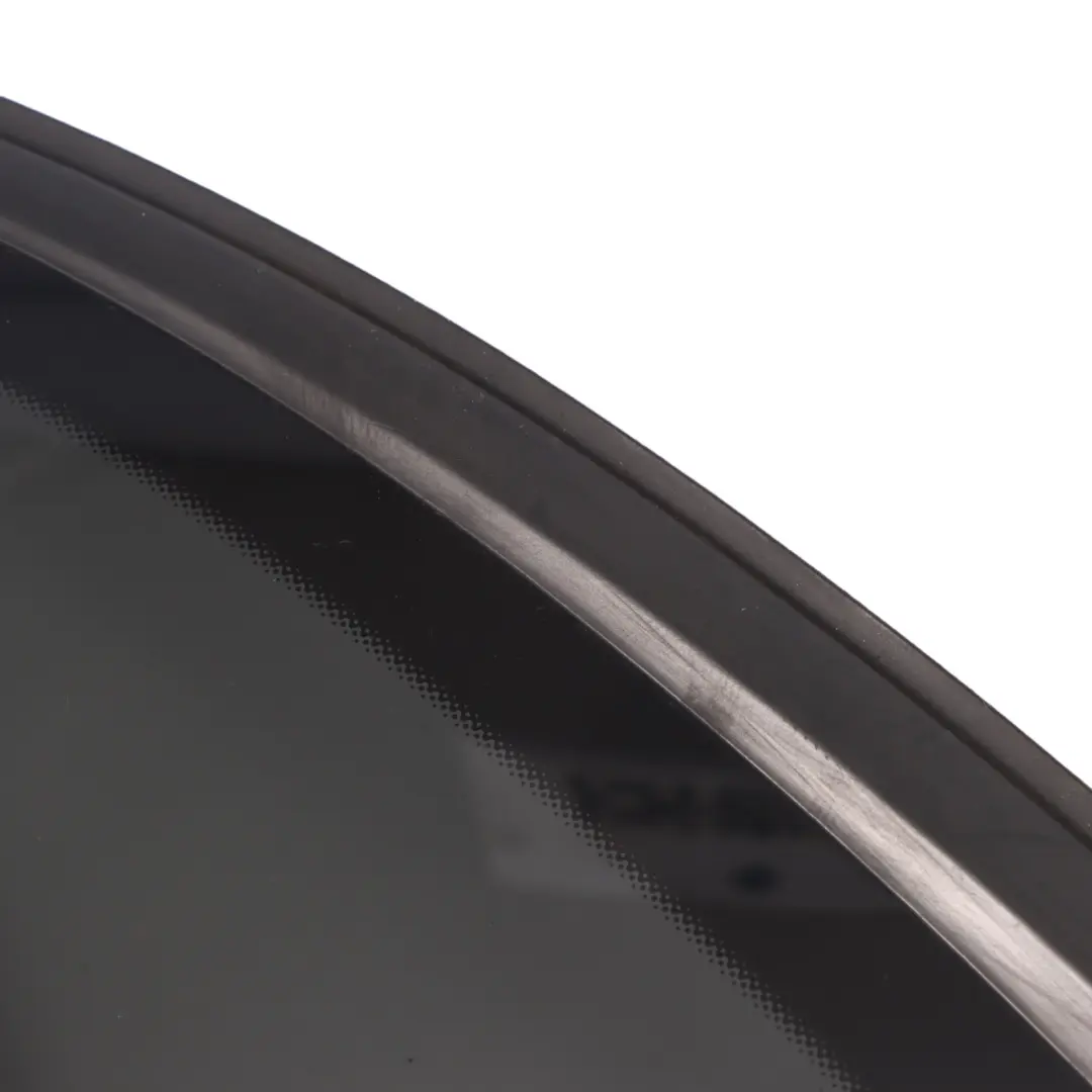 Mercedes W246 Vitre latérale arrière gauche teintée AS3 - SKU A2466702300-1 - Numéro de pièce A2466702300