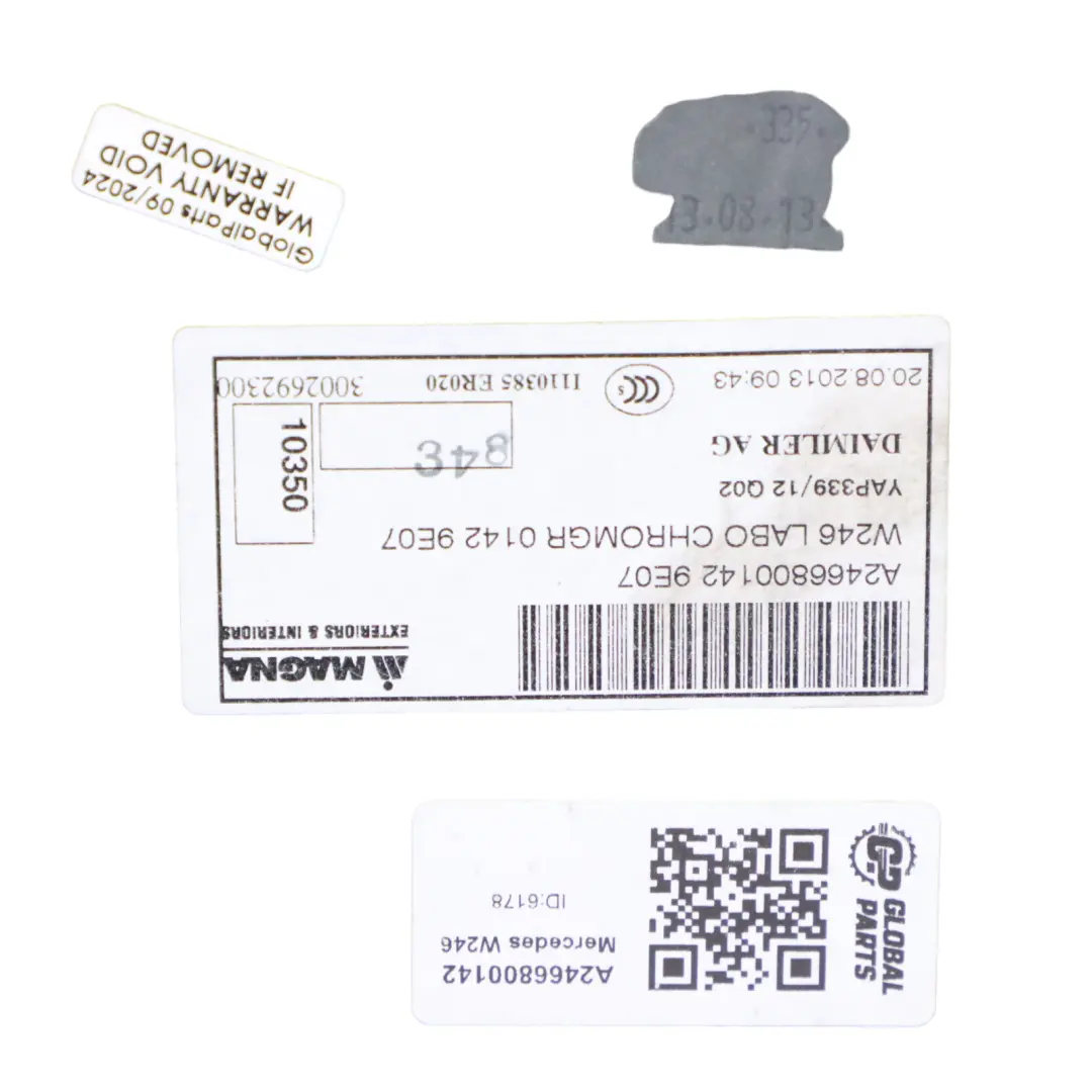 Mercedes W246 Baule Tappetino moquette per il pavimento posteriore - SKU A2466800142 - Numero di parte A2466800142