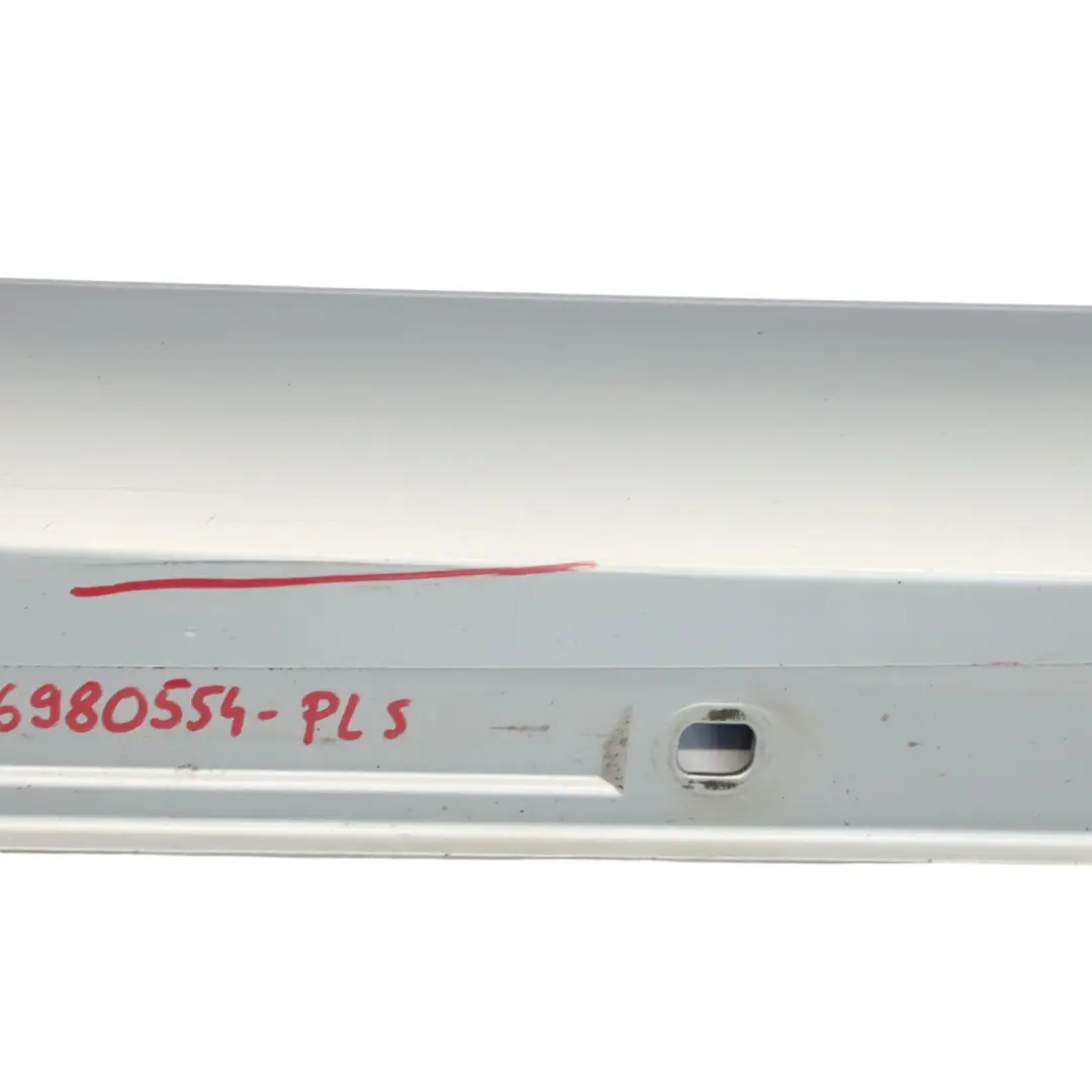  Jupe latérale Mercedes W117 W176 W246 Cache seuil porte gauche Mountain Gris 787 - SKU A2466980554-PLS - Numéro de pièce A2466980554