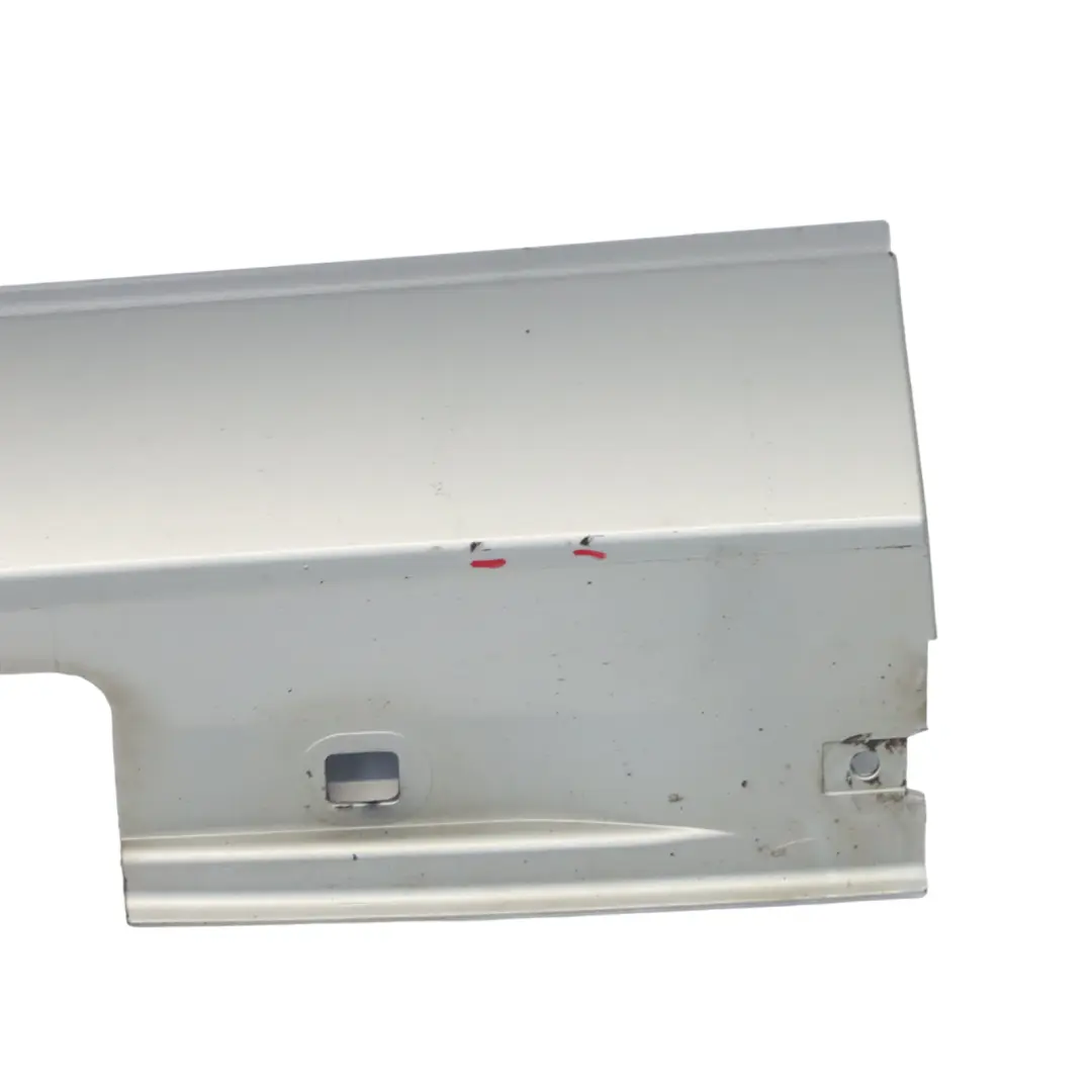  Jupe latérale Mercedes W117 W176 W246 Cache seuil porte gauche Mountain Gris 787 - SKU A2466980554-PLS - Numéro de pièce A2466980554