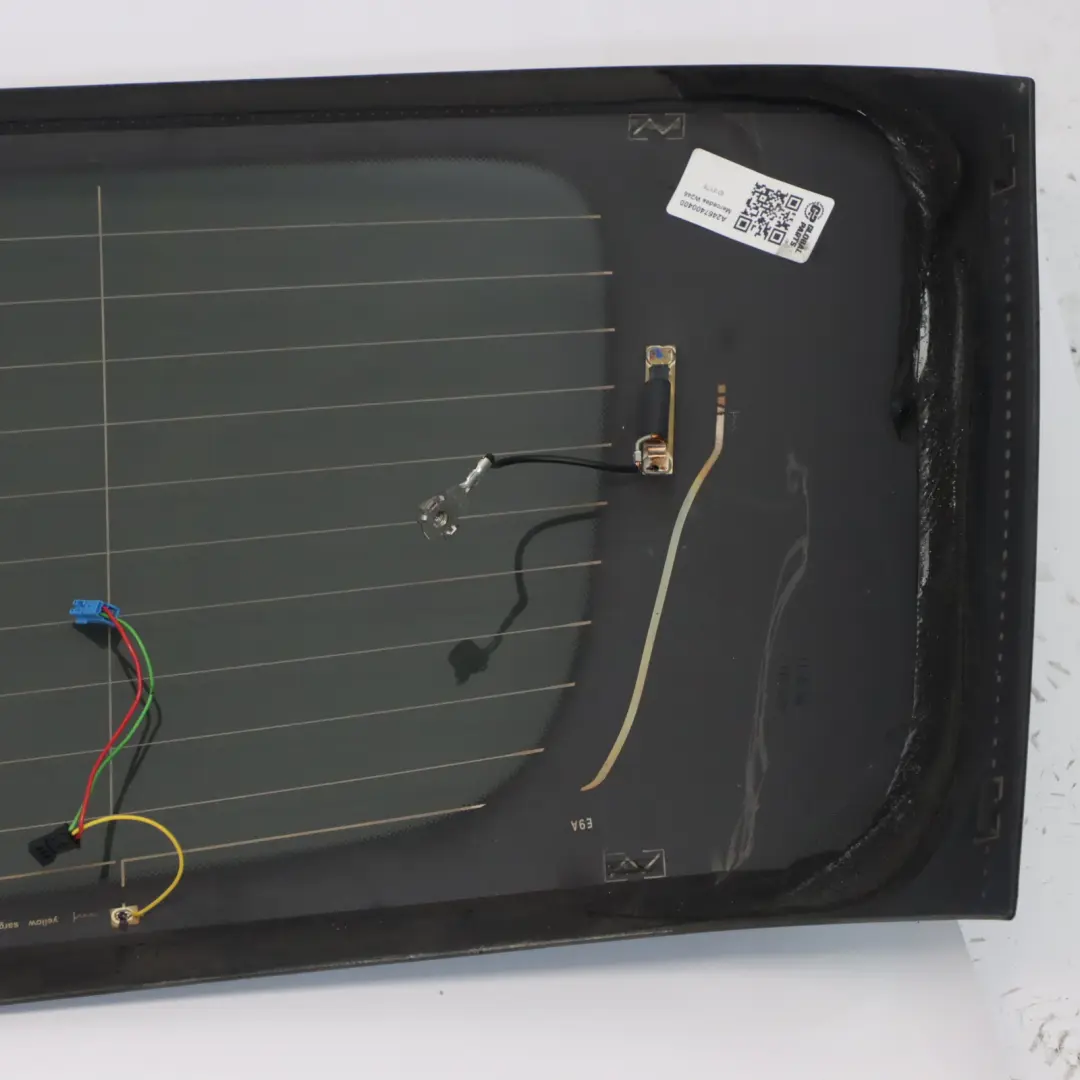 Szyba Tylna Klapy Bagażnika AS3 Przyciemniana do Mercedes W246 o numerze A2467400400 Mercedes W246 Szyba Tylna Klapy Bagażnika AS3 Przyciemniana - SKU A2467400400 - Numer Części A2467400400