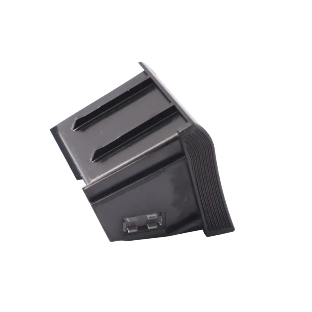 Mercedes W246 Console centrale Compartiment rangement Cendrier - SKU A2468100179 - Numéro de pièce A2468100179