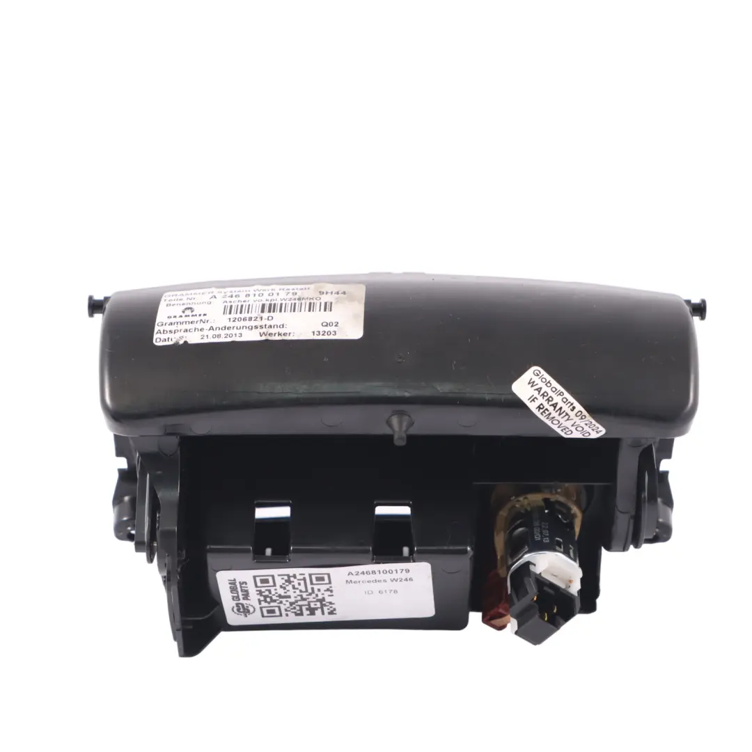 Mercedes W246 Console centrale Compartiment rangement Cendrier - SKU A2468100179 - Numéro de pièce A2468100179