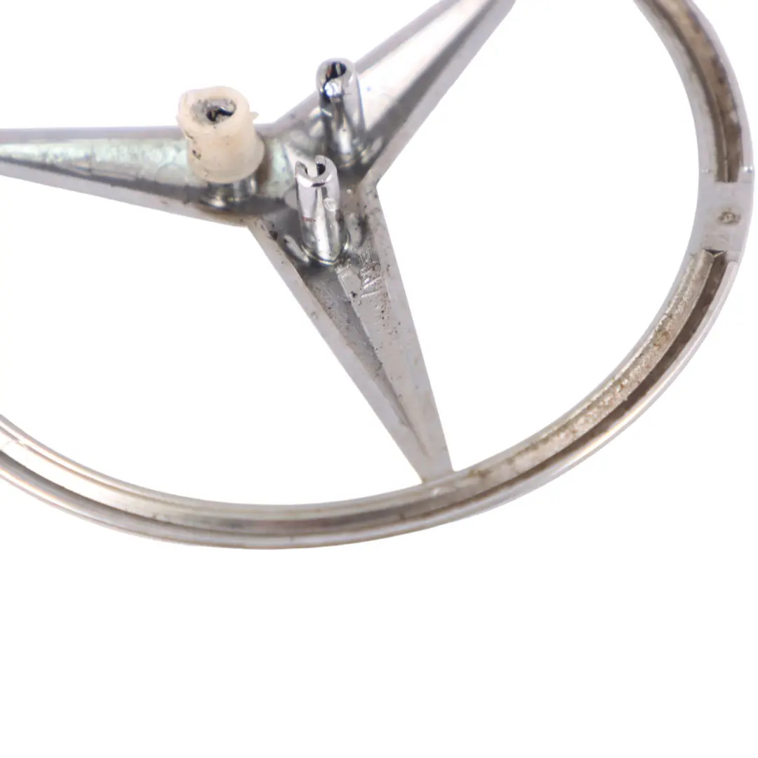 Emblème coffre arrière Couvercle de hayon Logo Chrom pour Mercedes W246 à propos du numéro de pièce A2468170016 Mercedes W246 Emblème coffre arrière Couvercle de hayon Logo Chrom - SKU A2468170016 - Numéro de pièce A2468170016