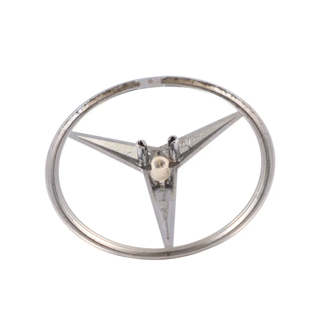 Mercedes W246 Emblema Maletero Tapa Trasera Tailgate Logo Cromado - SKU A2468170016 - Número de pieza A2468170016