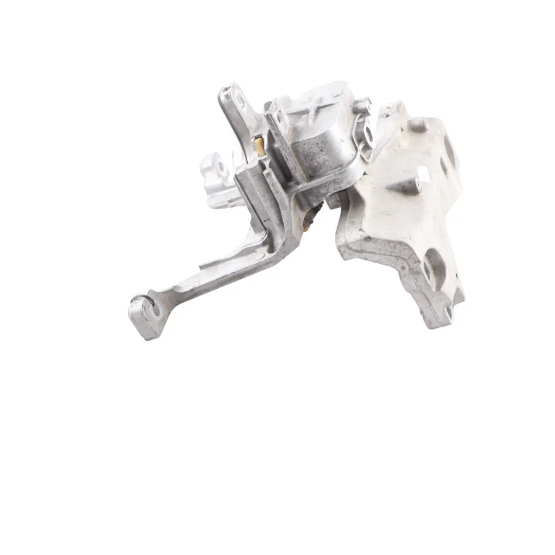 M260 Front Engine Bracket Mount Carrier Right O/S to Mercedes V177 with Part number A2472401600 Mercedes V177 M260 Front Engine Bracket Mount Carrier Right O/S - SKU A2472401600 - Part number A2472401600