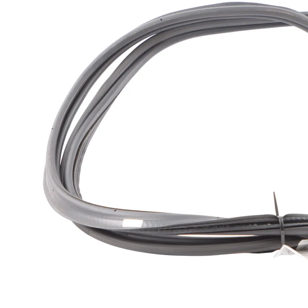 Bagagliaio Portellone posteriore Guarnizione di gomma per Mercedes V251 con numero di parte A2517400778 Mercedes V251 Bagagliaio Portellone posteriore Guarnizione di gomma - SKU A2517400778 - Numero di parte A2517400778