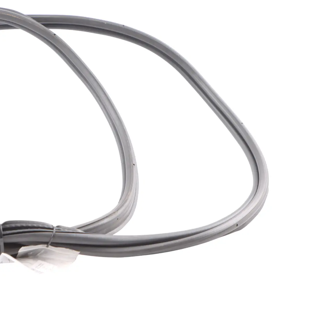 Bagagliaio Portellone posteriore Guarnizione di gomma per Mercedes V251 con numero di parte A2517400778 Mercedes V251 Bagagliaio Portellone posteriore Guarnizione di gomma - SKU A2517400778 - Numero di parte A2517400778