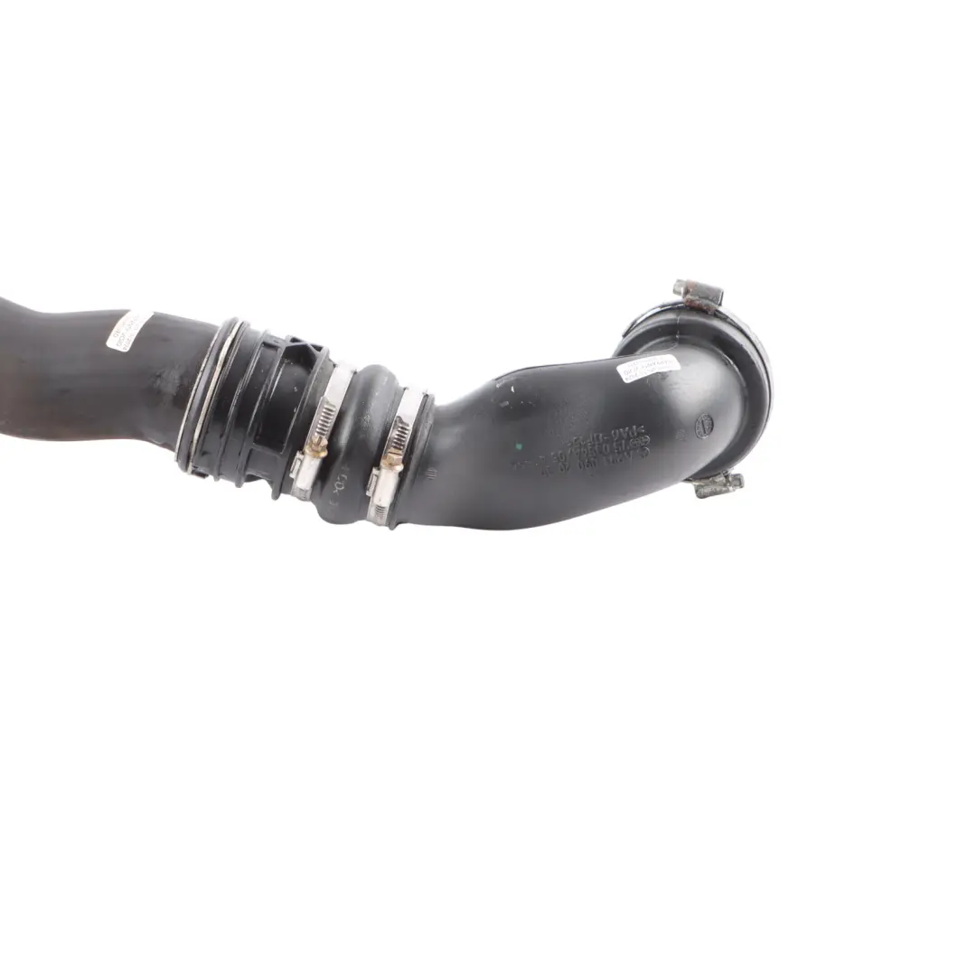 Manguera Admisión Aire Tubo Intercooler para Mercedes W205 con número de pieza A2710902037 Mercedes W205 Manguera Admisión Aire Tubo Intercooler - SKU A2710902037 - Número de pieza A2710902037
