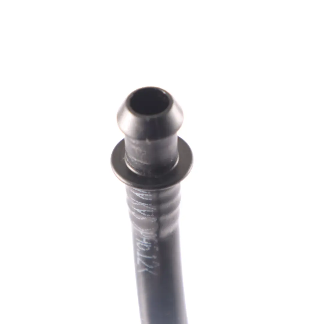 Mercedes W166 W204 W212 Tuyau d'évent de reniflard du carter moteur - SKU A2760181300 - Numéro de pièce A2760181300