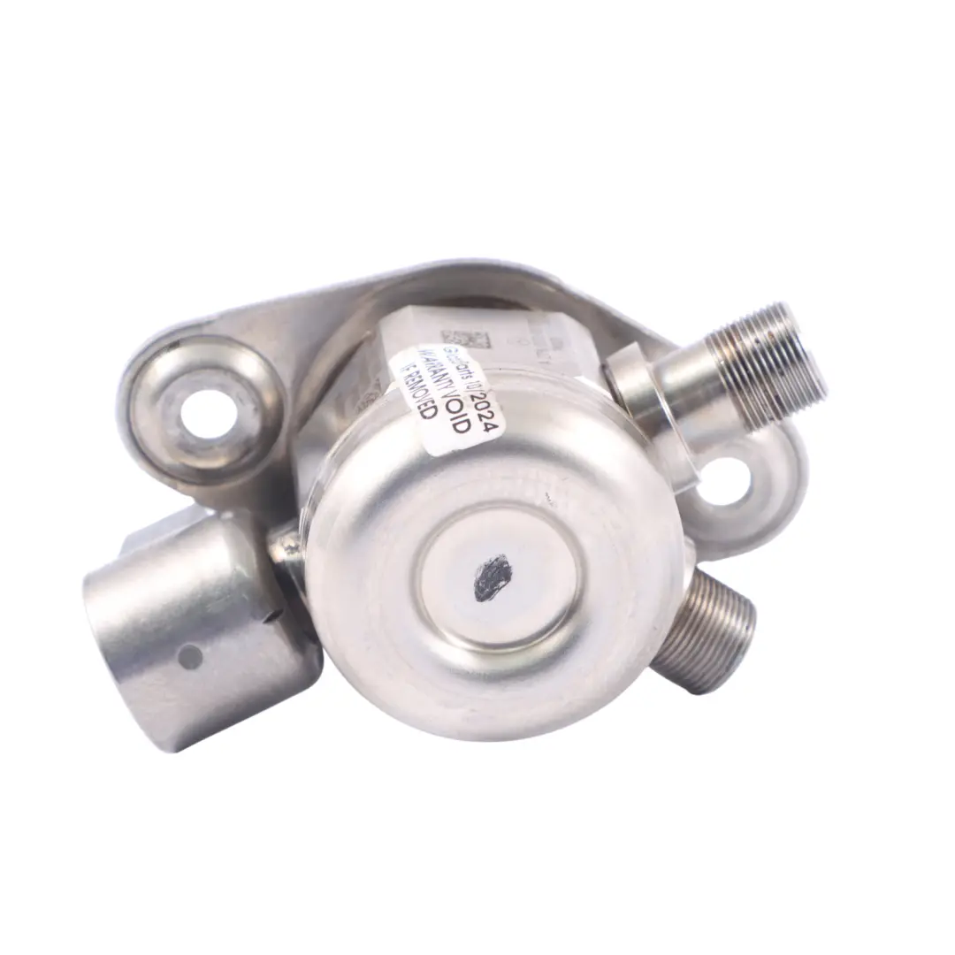 High Pressure Pump to Mercedes W204 M276 Petrol Fuel with Part number A2760700601 Mercedes W204 M276 Petrol Fuel High Pressure Pump - SKU A2760700601 - Part number A2760700601