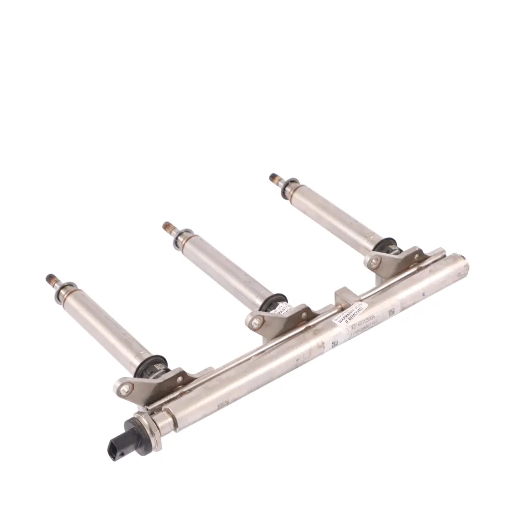 Ugello iniettore della guida pressione carburante per Mercedes C204 con numero di parte A2760703995 Mercedes C204 Ugello iniettore della guida pressione carburante - SKU A2760703995 - Numero di parte A2760703995