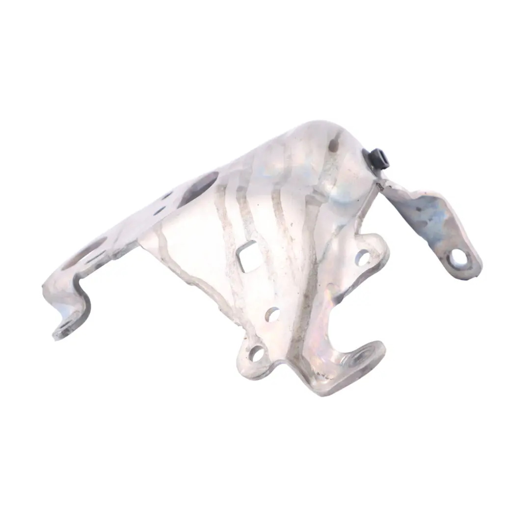 Hoch Druck Pumpe Schutzblech Abdeckung für Mercedes R172 W204 mit Teilenummer A2760780384 Mercedes R172 W204 Hoch Druck Pumpe Schutzblech Abdeckung - SKU A2760780384 - Teilenummer A2760780384