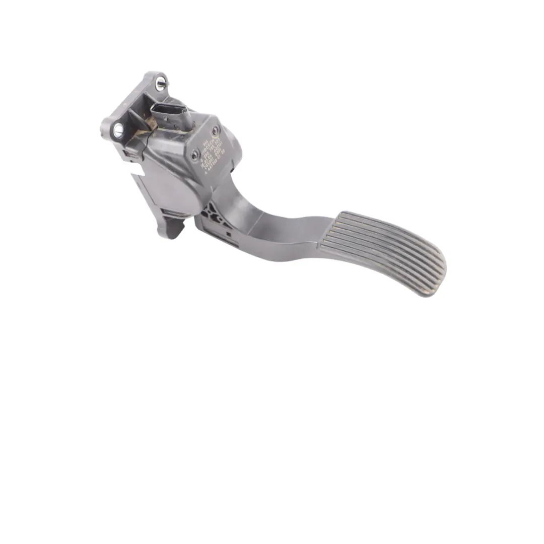 W907 Throttle Accelerator Pedal to Mercedes Vito W447 Sprinter W906 with Part number A4473000100 Mercedes Vito W447 Sprinter W906 W907 Throttle Accelerator Pedal - SKU A4473000100 - Part number A4473000100