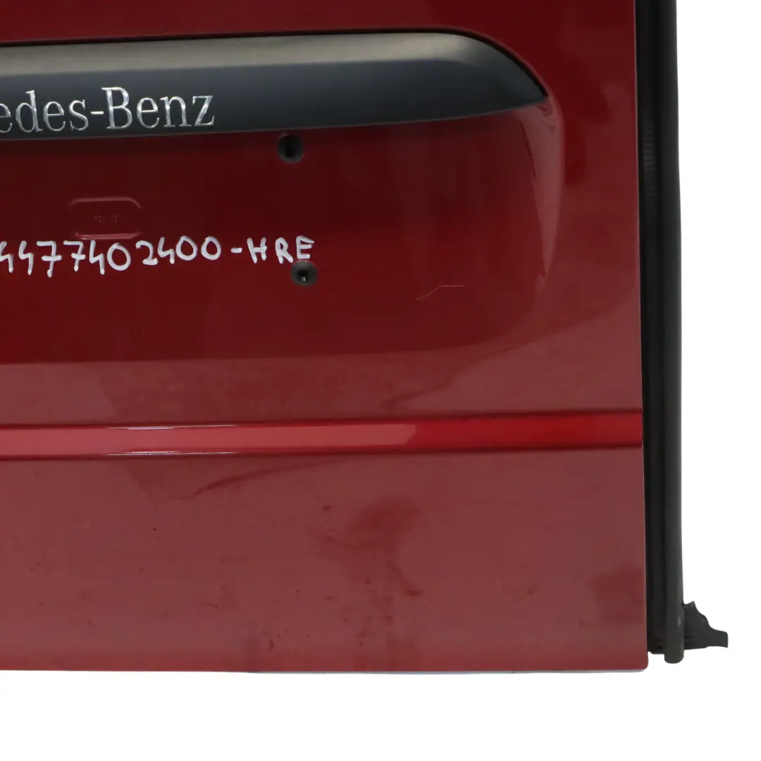 Tür hinten links Kofferraum Heckklappe Tür Hyacinth Red - 334 für Mercedes W447 mit Teilenummer A4477402400 Mercedes W447 Tür hinten links Kofferraum Heckklappe Tür Hyacinth Red - 334 - SKU A4477402400-HRE - Teilenummer A4477402400