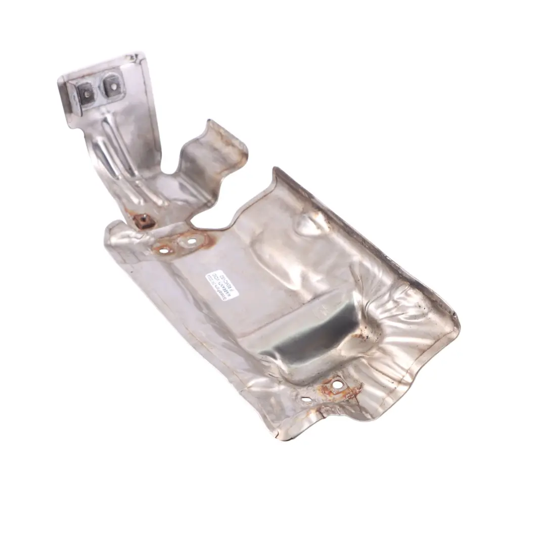 Couvercle de culasse droite pour Mercedes X164 OM629 à propos du numéro de pièce A6290160824 Mercedes X164 OM629 Couvercle de culasse droite - SKU A6290160824 - Numéro de pièce A6290160824