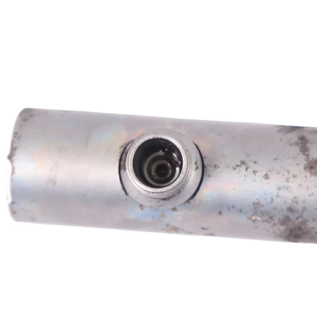 Distribuidor de Combustible Derecho Riel de Inyección para Mercedes W164 Diesel OM629 con número de pieza A6290701695 Mercedes W164 Diesel OM629 Distribuidor de Combustible Derecho Riel de Inyección - SKU A6290701695 - Número de pieza A6290701695