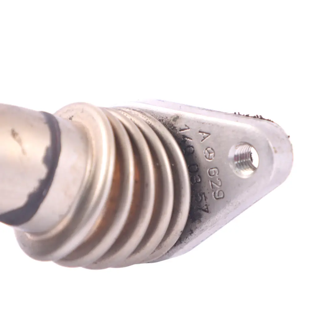 AGR Ventil Rohr Schlauch Leitung für Mercedes ML W164 OM629 Diesel mit Teilenummer A6291400357 Mercedes ML W164 OM629 Diesel AGR Ventil Rohr Schlauch Leitung - SKU A6291400357 - Teilenummer A6291400357