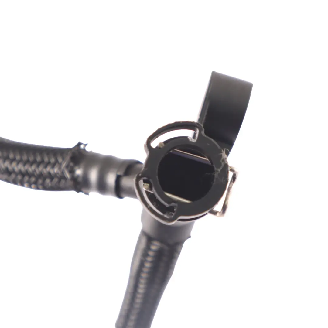 Bleed Line Pipe Hose Tube to Mercedes W164 OM629 Diesel with Part number A6292000158 Mercedes W164 OM629 Diesel Bleed Line Pipe Hose Tube - SKU A6292000158 - Part number A6292000158