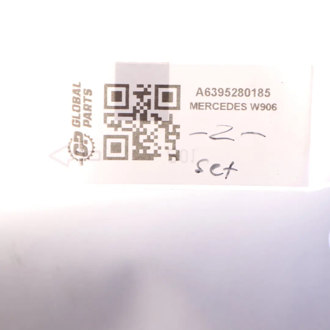 Satz von Luftfiltergehäuse Box Halter Gummibuchsen für Mercedes W906 mit Teilenummer A6395280185 Mercedes W906 Satz von Luftfiltergehäuse Box Halter Gummibuchsen - SKU A6395280185 - Teilenummer A6395280185