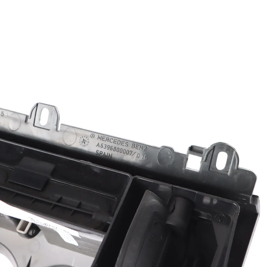 Console Dash Air Vent Climate Control Switch to Mercedes Vito W639 with Part number A6396800007 Mercedes Vito W639 Console Dash Air Vent Climate Control Switch - SKU A6396800007-2 - Part number A6396800007