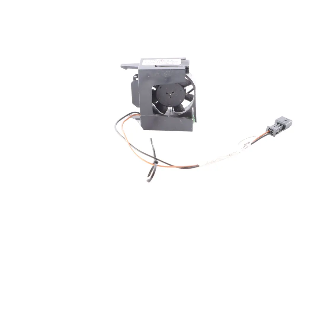 Mercedes Vito W639 Radio Ventilador Adaptador Unidad Control Módulo - SKU A6396890379 - Número de pieza A6396890379
