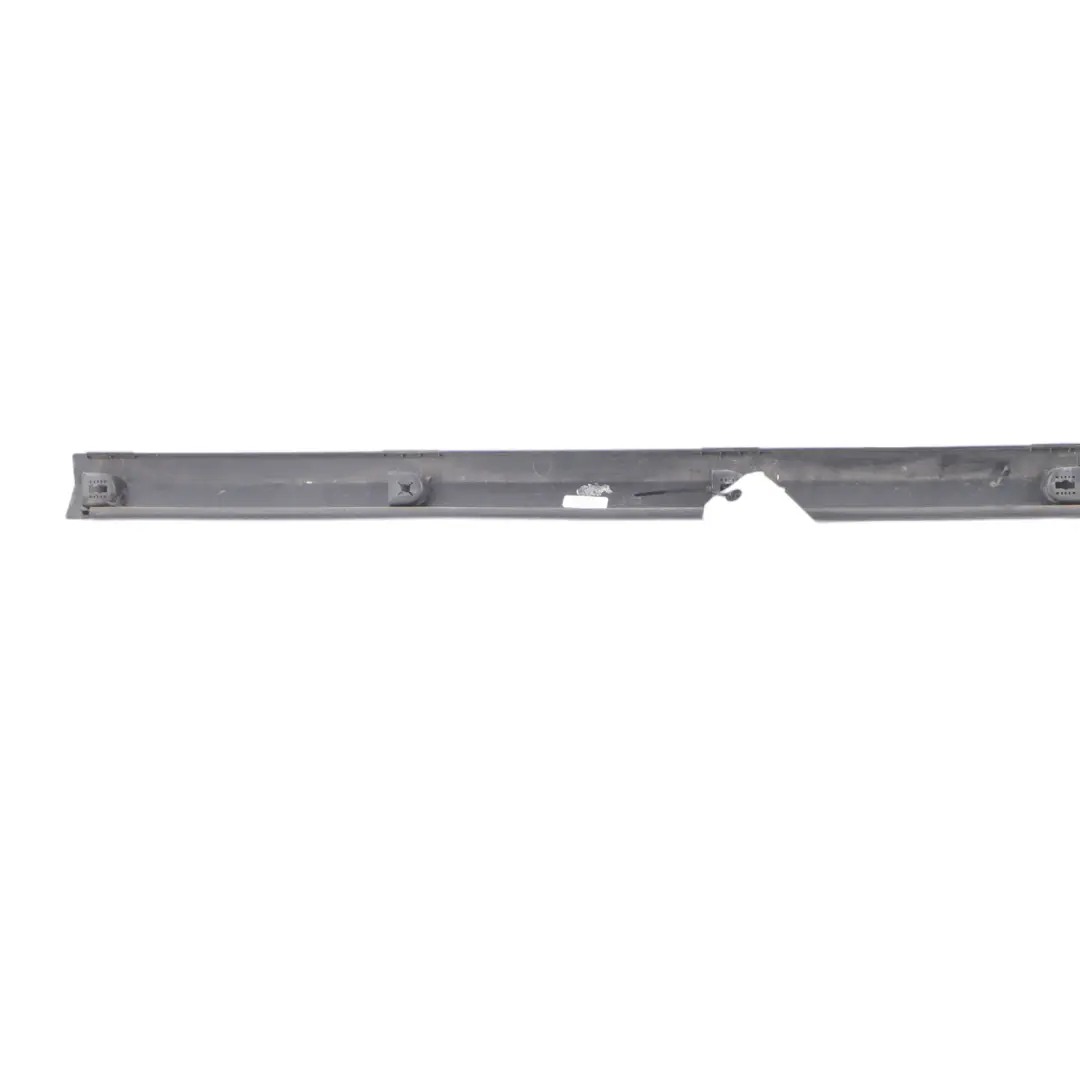 Mercedes W639 Techo Strip Moulding Centro Derecha Trim Top Cover - SKU A6396900470 - Número de pieza A6396900470