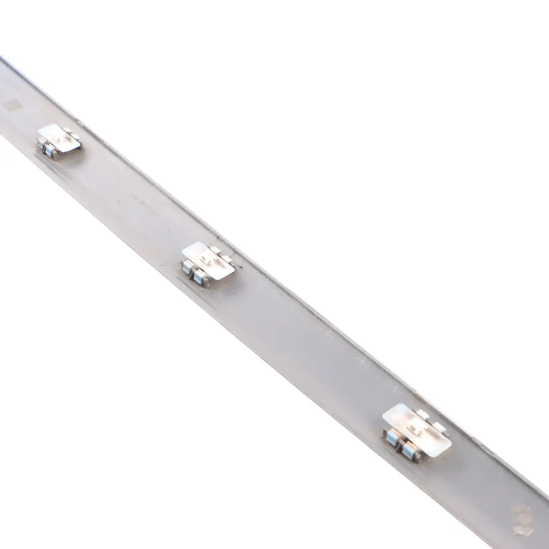 Mercedes W639 Tür Zierleiste Abdeckung Vorne Rechts Brillant Silber 9744 - SKU A6396900562-JAS - Teilenummer A6396900562