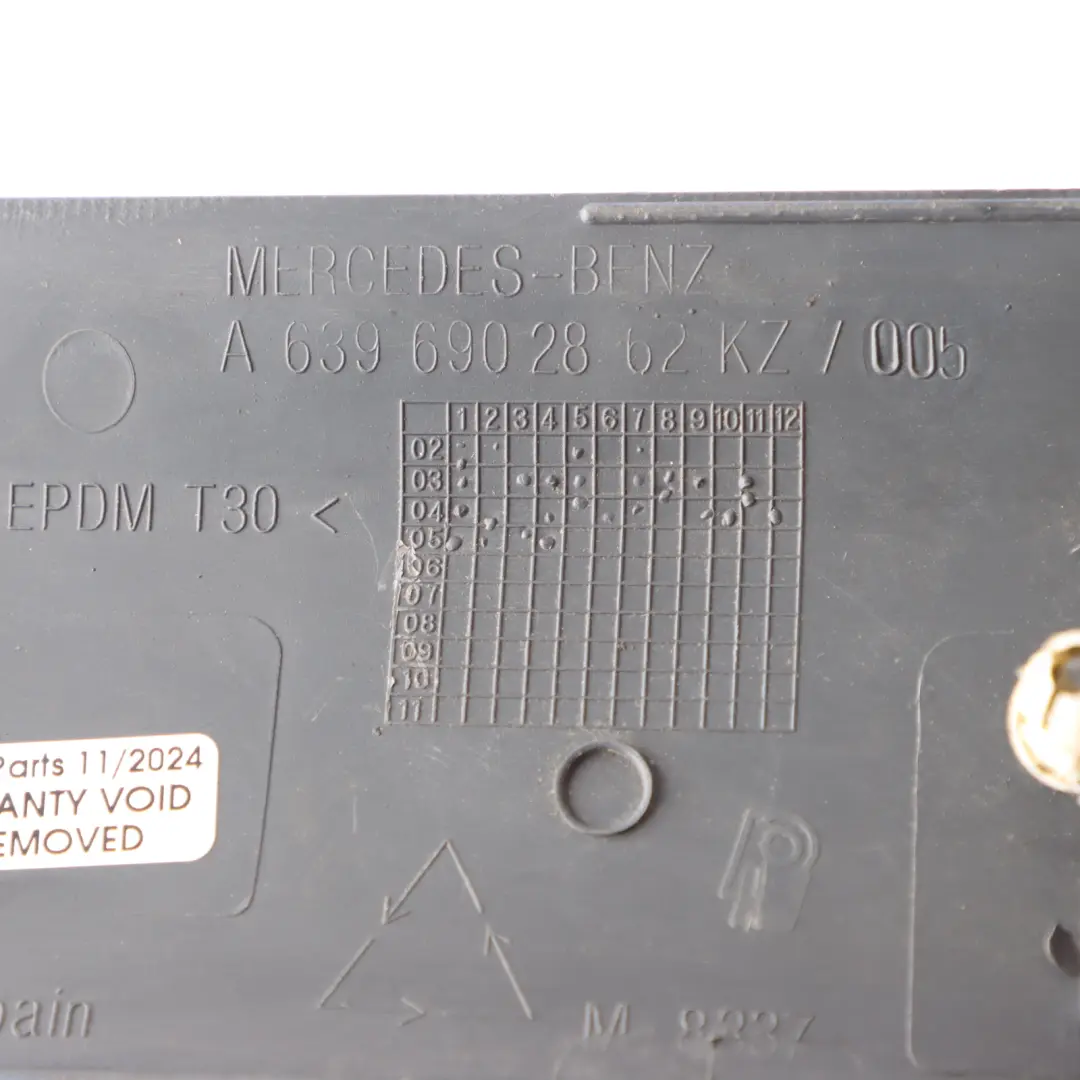 Trim Strip Rear Right O/S Moulding Bottom Panel Jaspis Blue - 345 to Mercedes W639 with Part number A6396902862 Mercedes W639 Trim Strip Rear Right O/S Moulding Bottom Panel Jaspis Blue - 345 - SKU A6396902862-JAS - Part number A6396902862