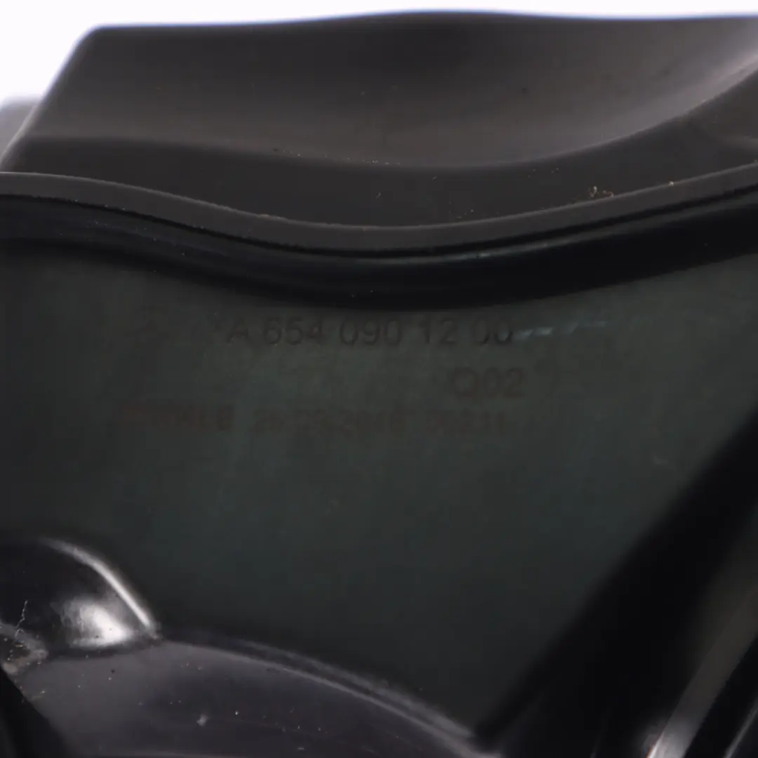 OM654 Lufteinlasskanal Schlauchrohr Links Kanal für Mercedes W213 mit Teilenummer A6540901200 Mercedes W213 OM654 Lufteinlasskanal Schlauchrohr Links Kanal - SKU A6540901200 - Teilenummer A6540901200